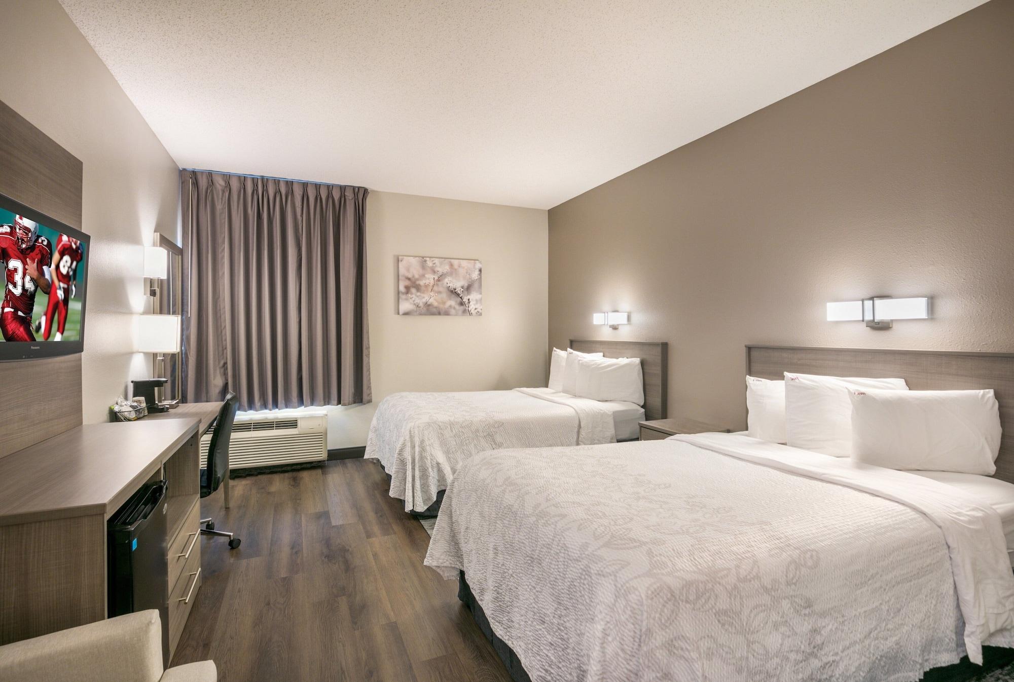 Red Roof Inn Plus+ Boston - Logan Saugus Eksteriør billede
